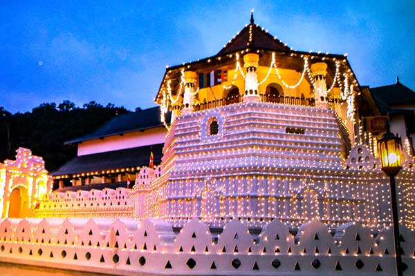 Kandy Best Tours